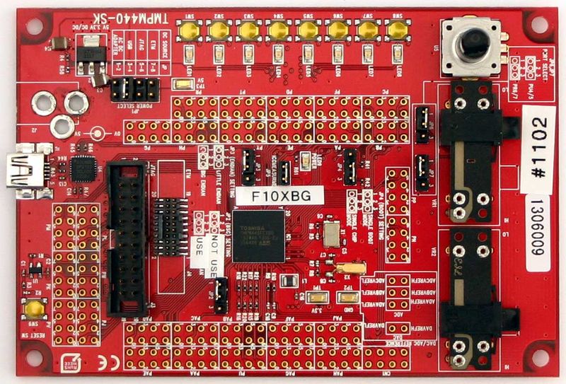 File:Toshiba TMPM440-SK.jpg